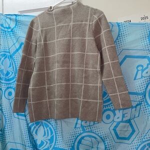 LOFT  Top . Size M​